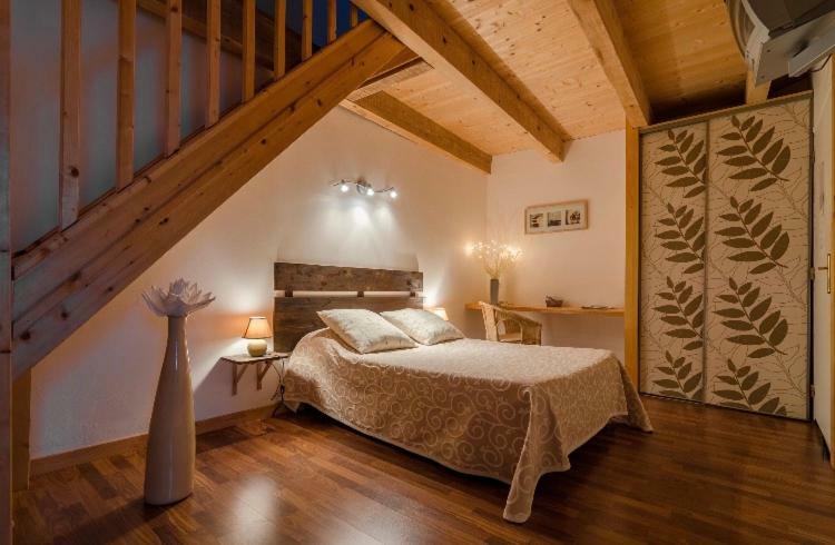 Auberge Du Lac Madic Exteriér fotografie